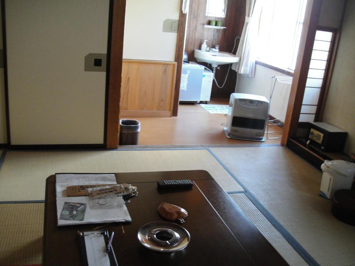 Ikariya Ryokan Yamanouchi  Bilik gambar