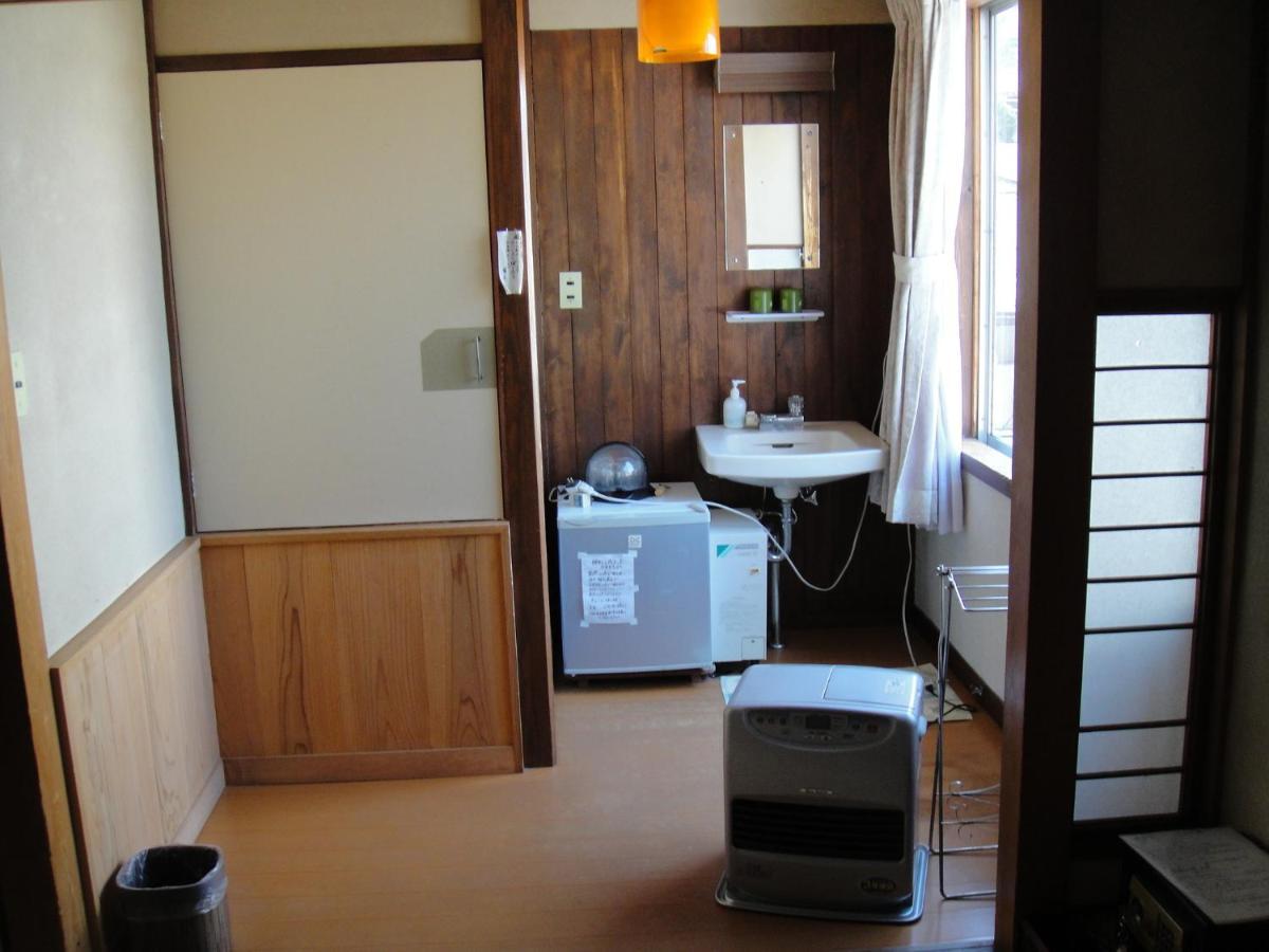 Ikariya Ryokan Yamanouchi  Bilik gambar